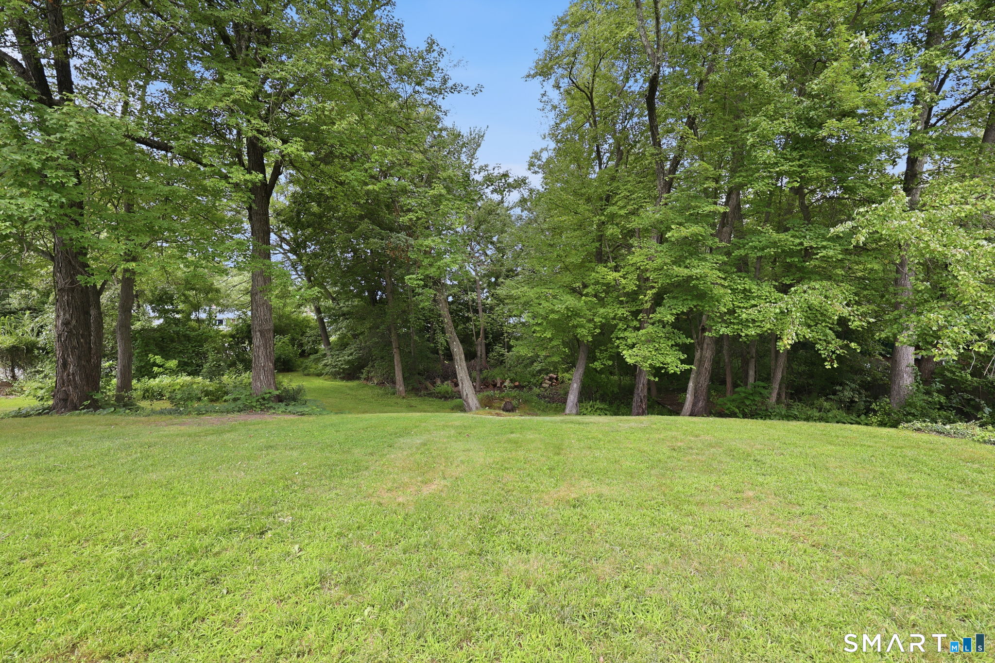 72 Steele Road Enfield CT 06082