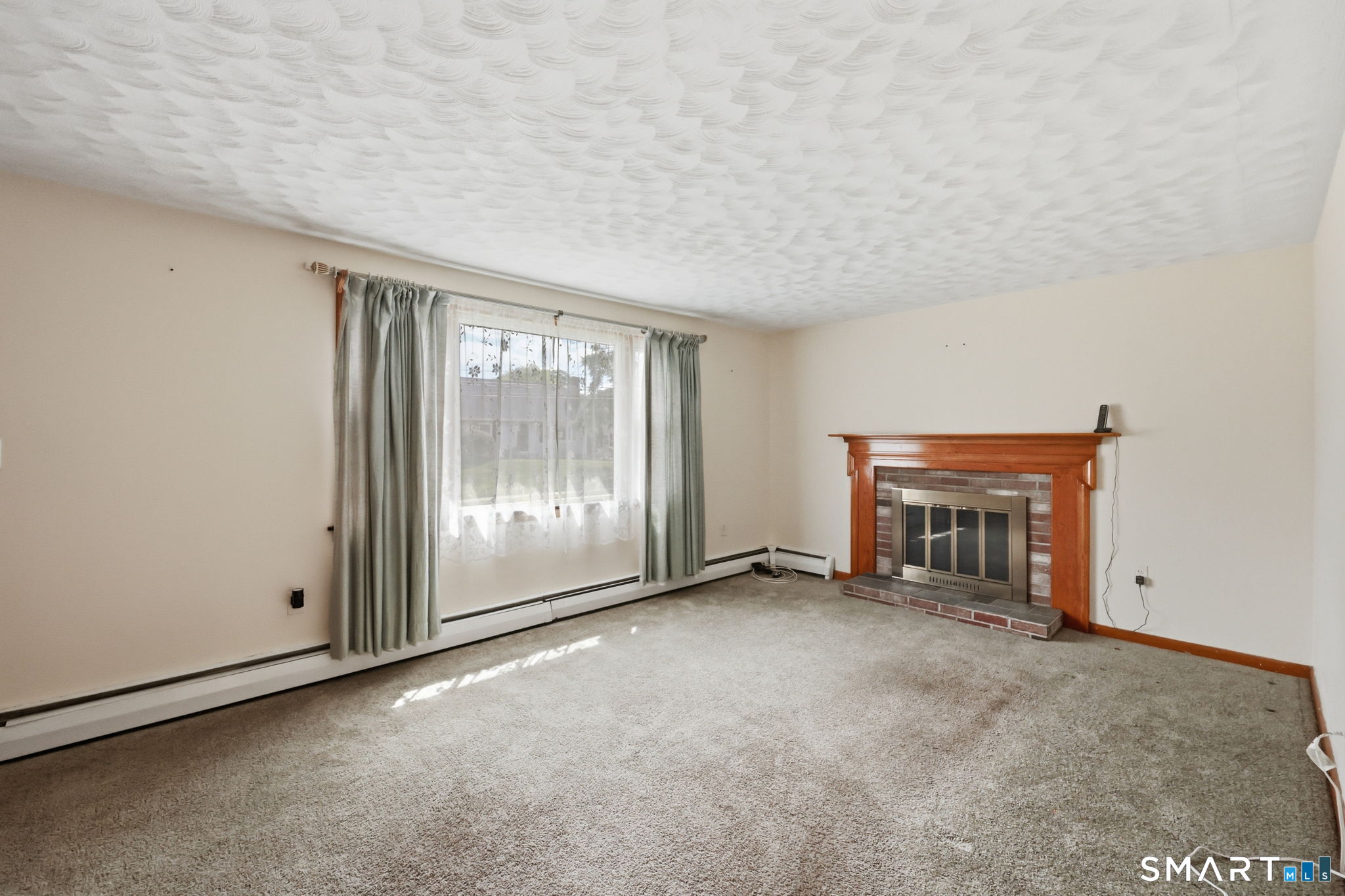 72 Steele Road Enfield CT 06082