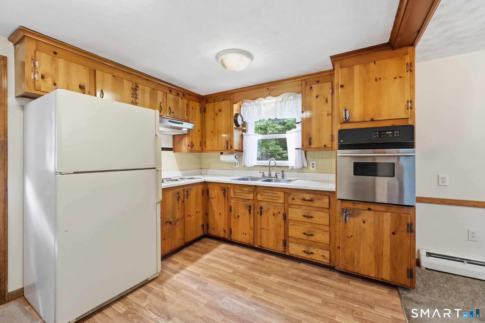 72 Steele Road Enfield CT 06082