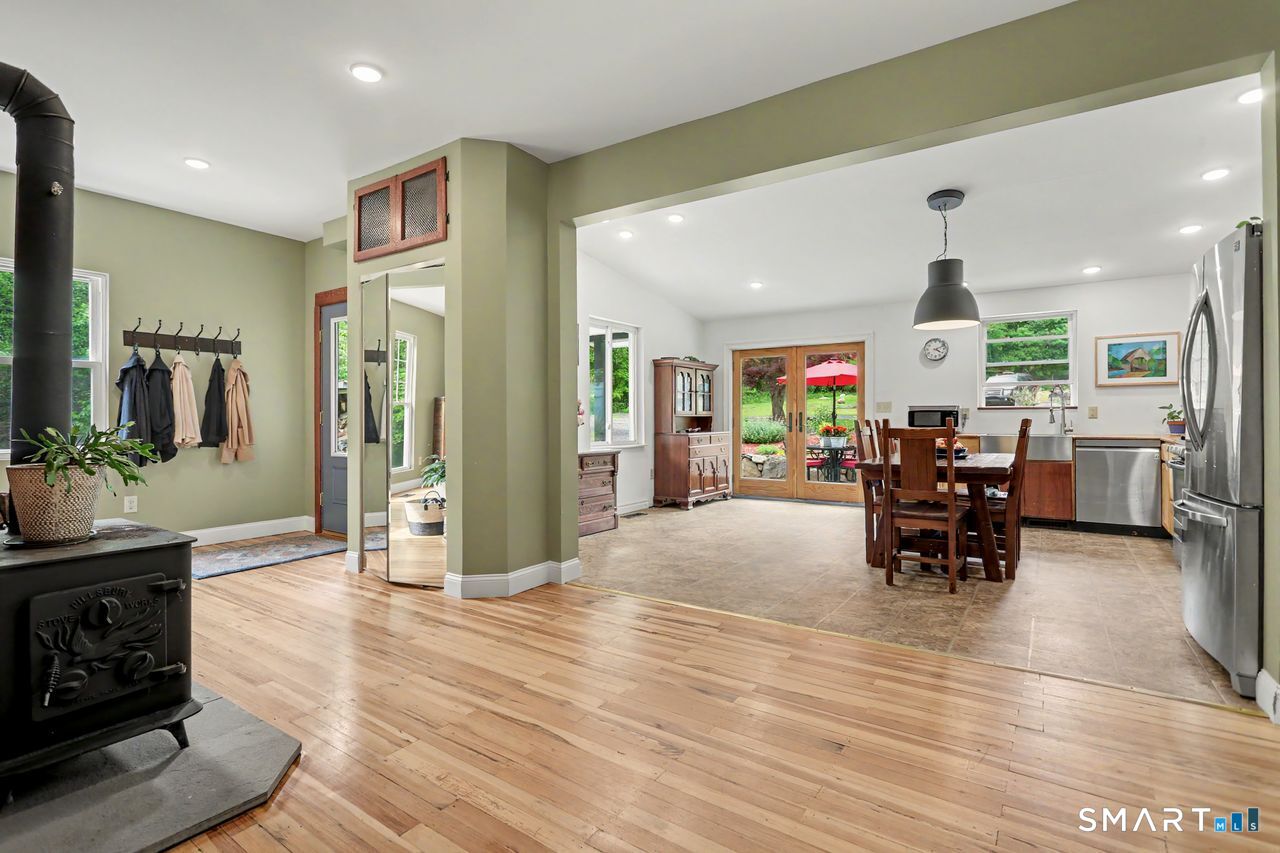 110 Newton Road Woodbridge CT 06525