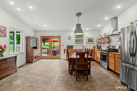 110 Newton Road Woodbridge CT 06525