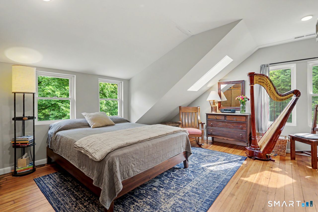 110 Newton Road Woodbridge CT 06525