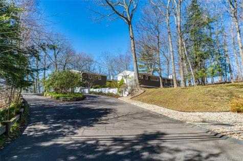 29 Montevideo Road Avon CT 06001