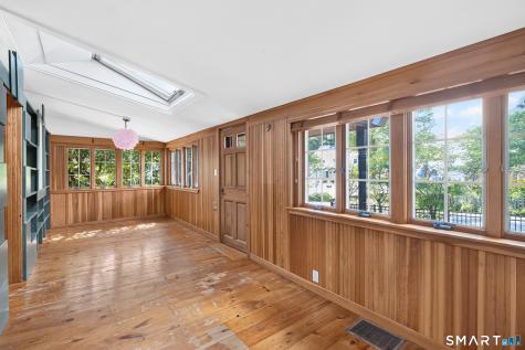 207 Pawson Road Branford CT 06405