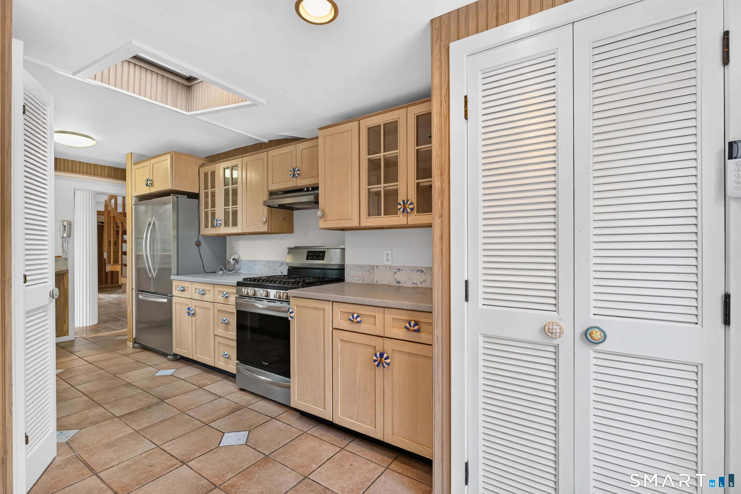 207 Pawson Road Branford CT 06405