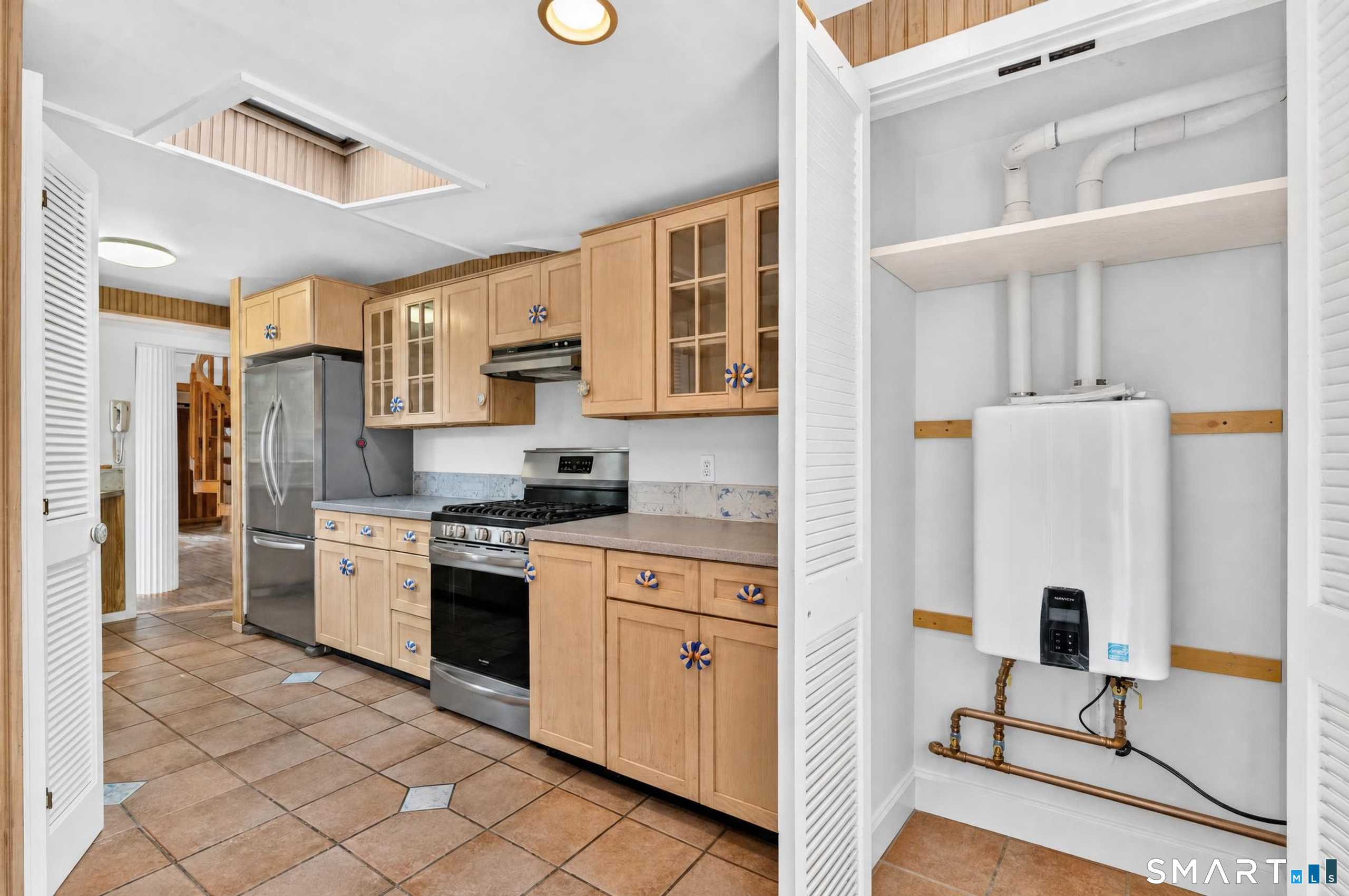 207 Pawson Road Branford CT 06405
