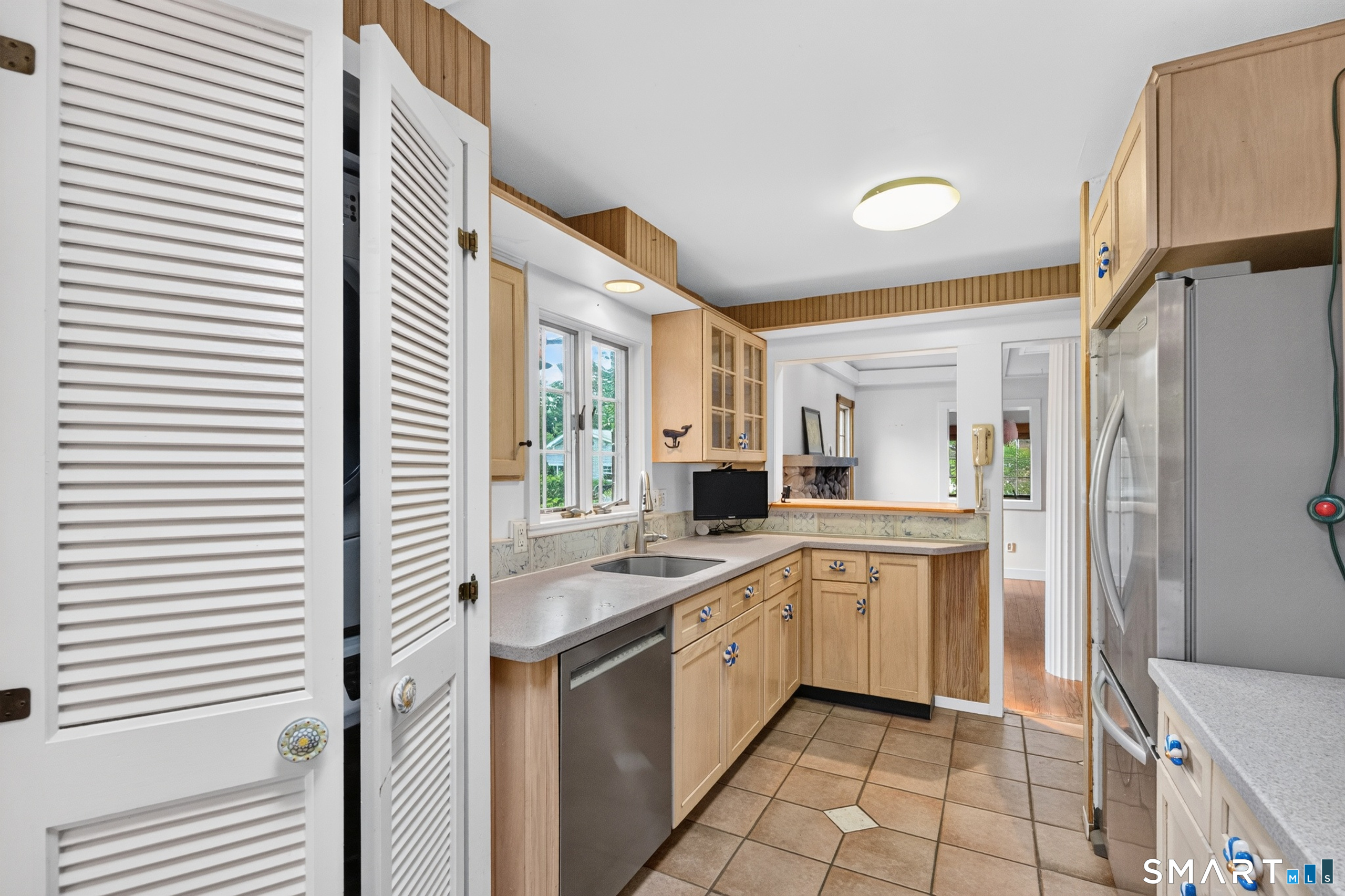 207 Pawson Road Branford CT 06405