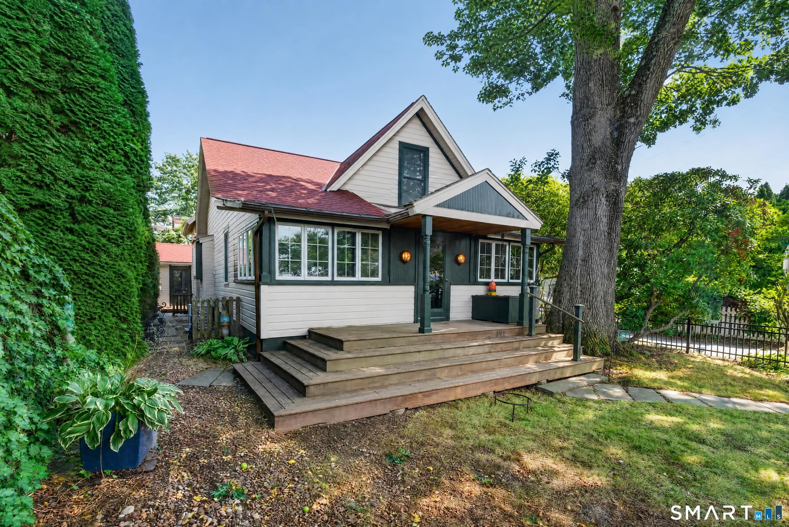 207 Pawson Road Branford CT 06405