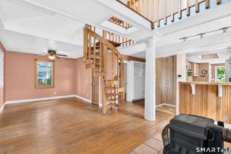 207 Pawson Road Branford CT 06405