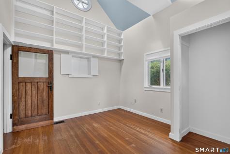 207 Pawson Road Branford CT 06405