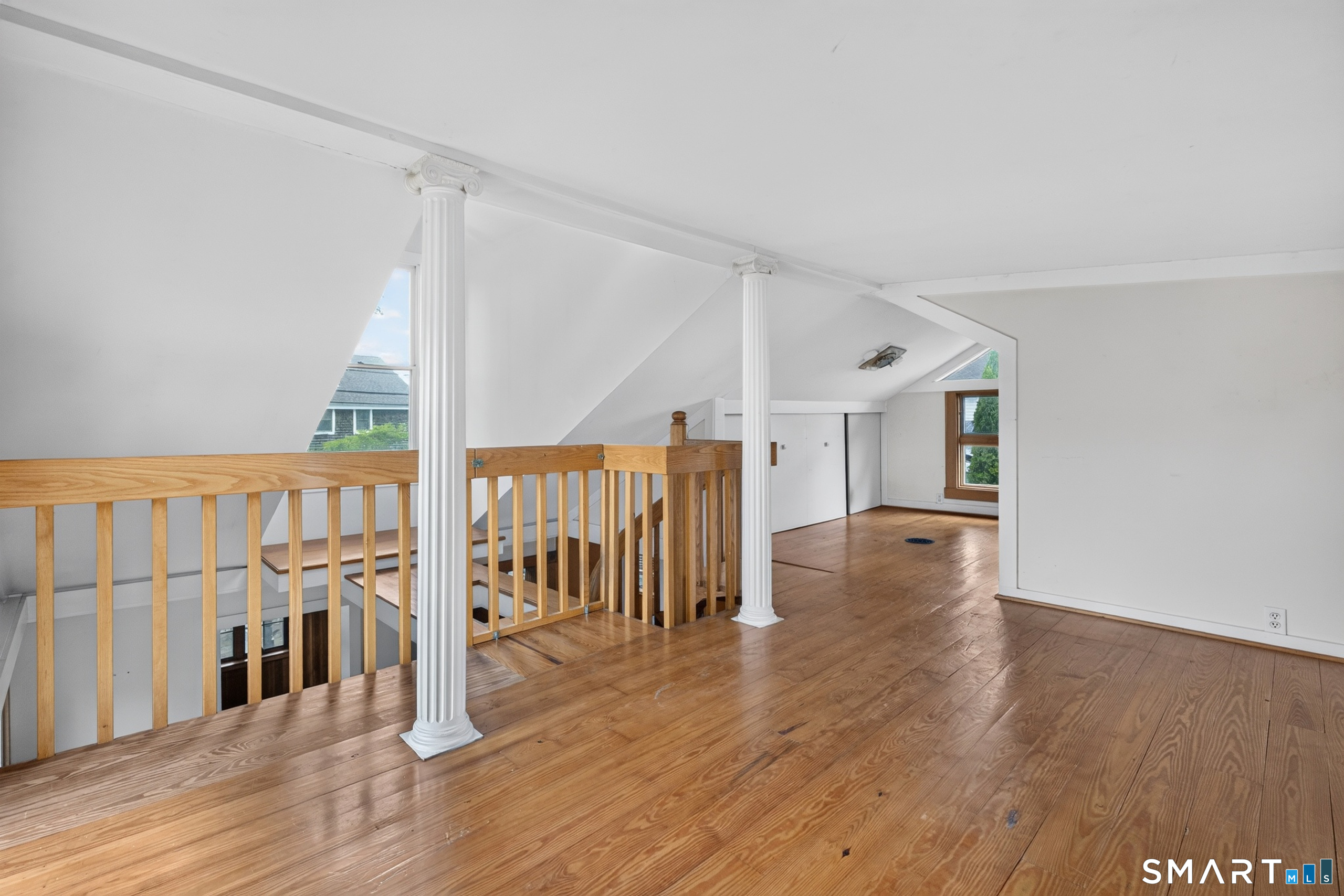 207 Pawson Road Branford CT 06405