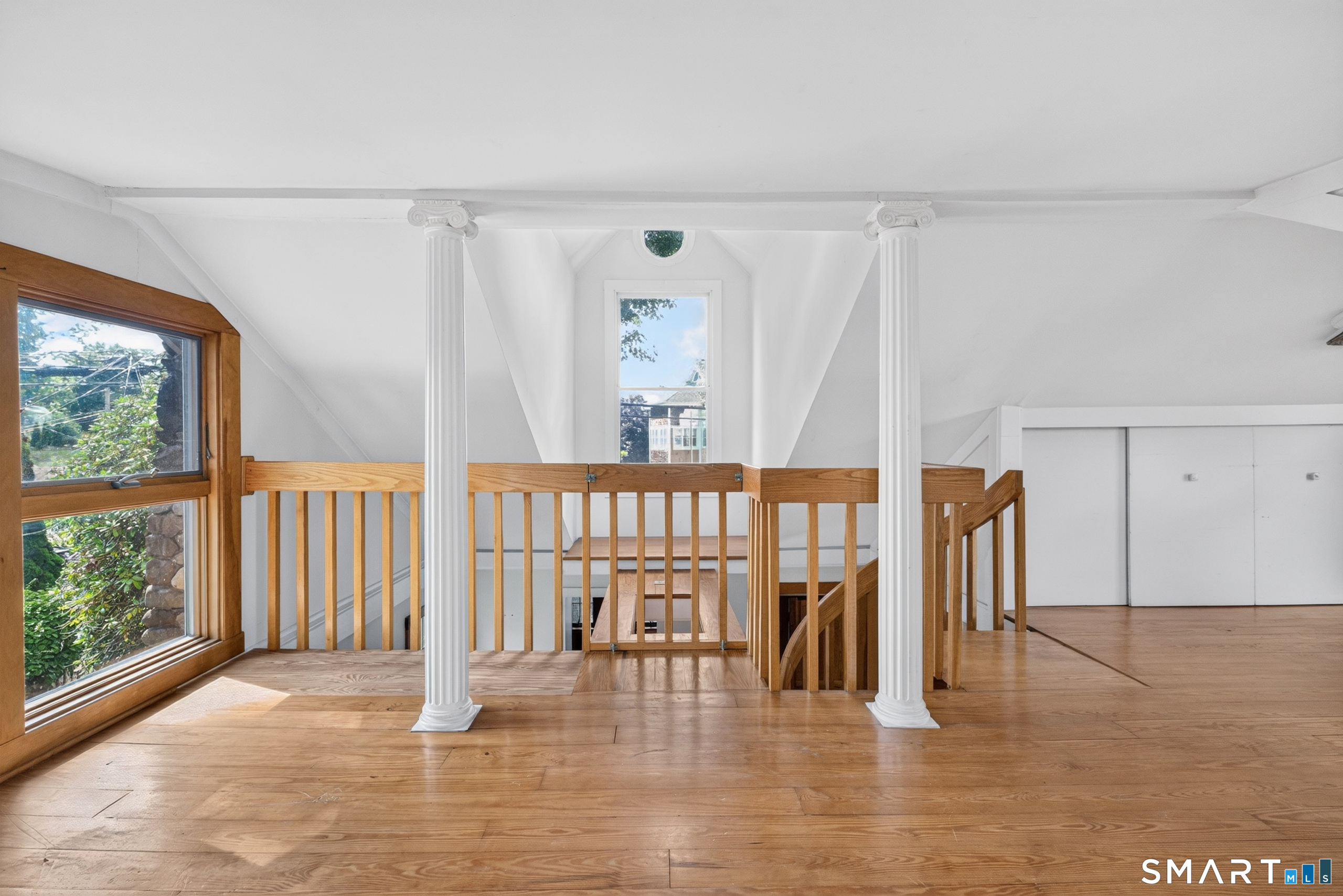 207 Pawson Road Branford CT 06405