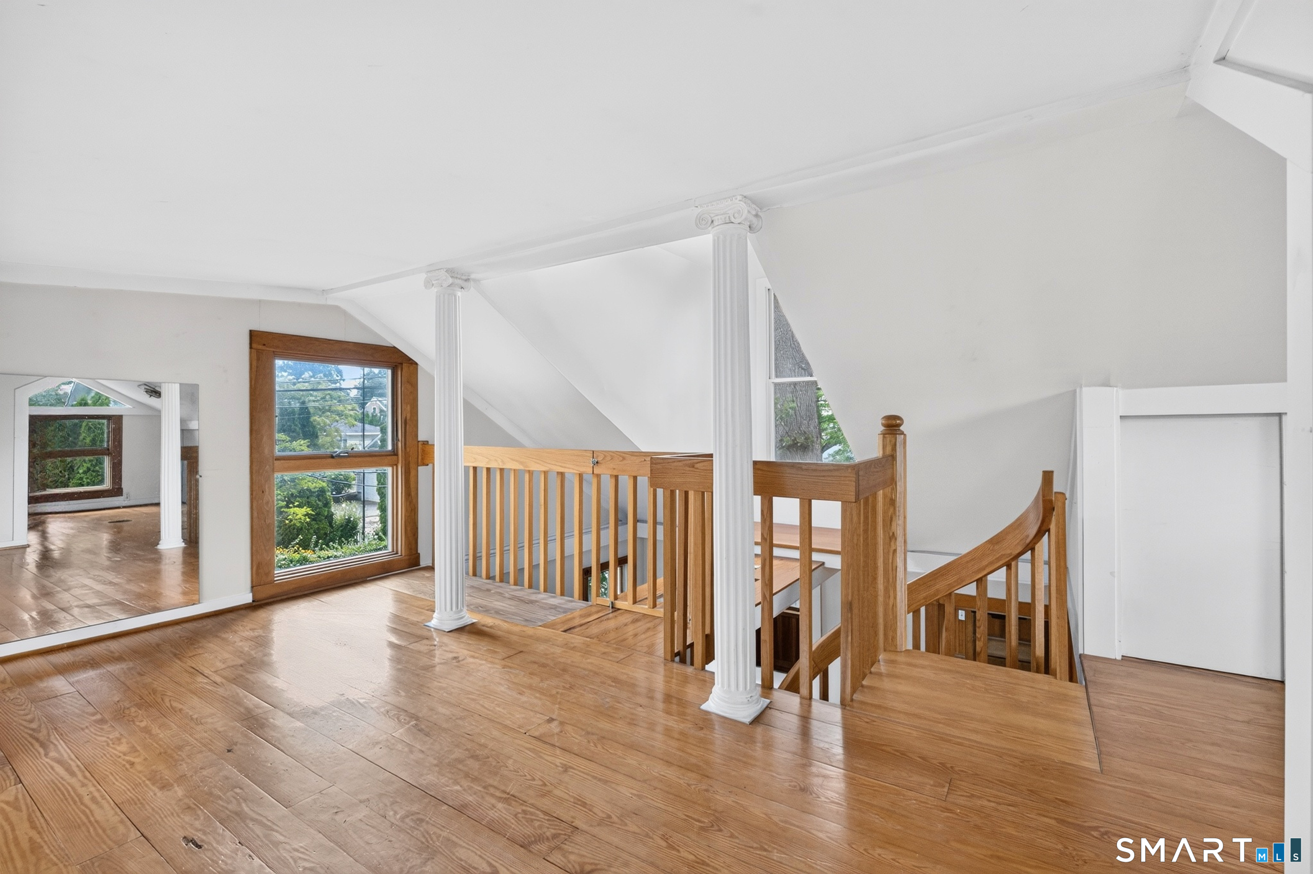 207 Pawson Road Branford CT 06405