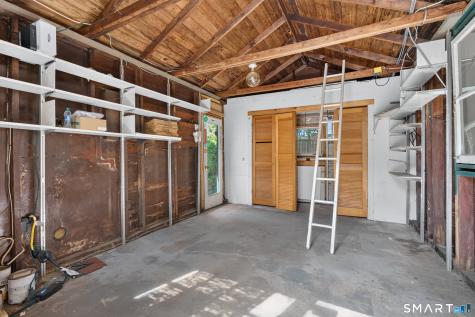 207 Pawson Road Branford CT 06405