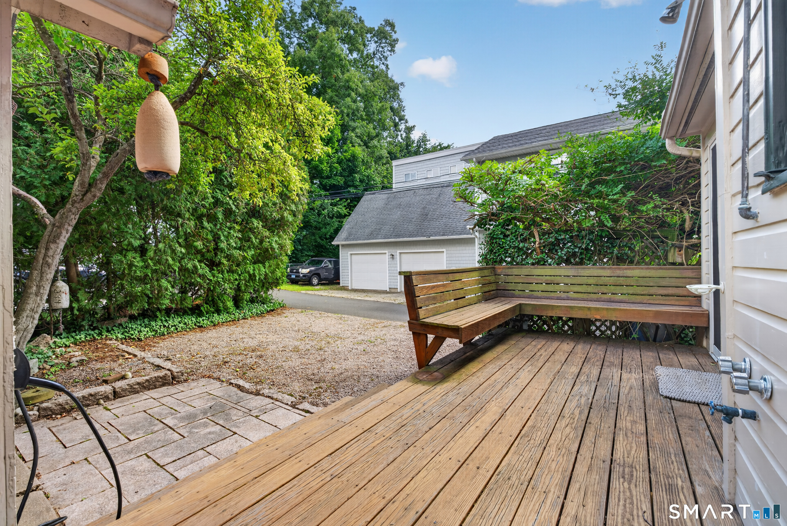 207 Pawson Road Branford CT 06405