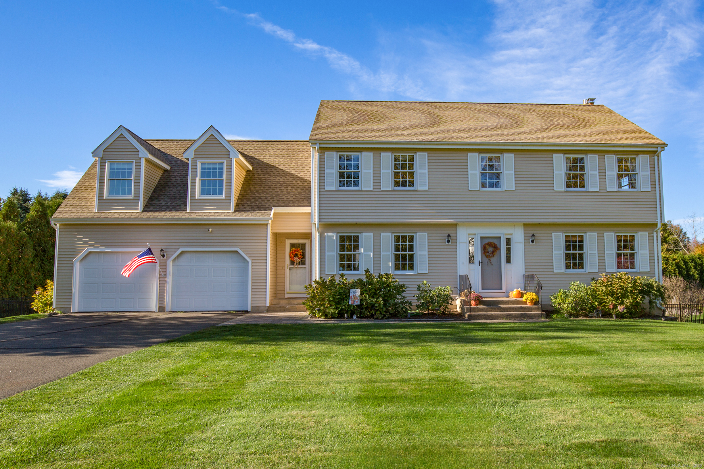 66 Farmbrook Lane South Windsor CT 06074