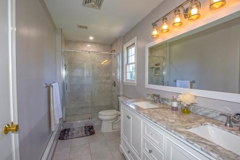 66 Farmbrook Lane South Windsor CT 06074