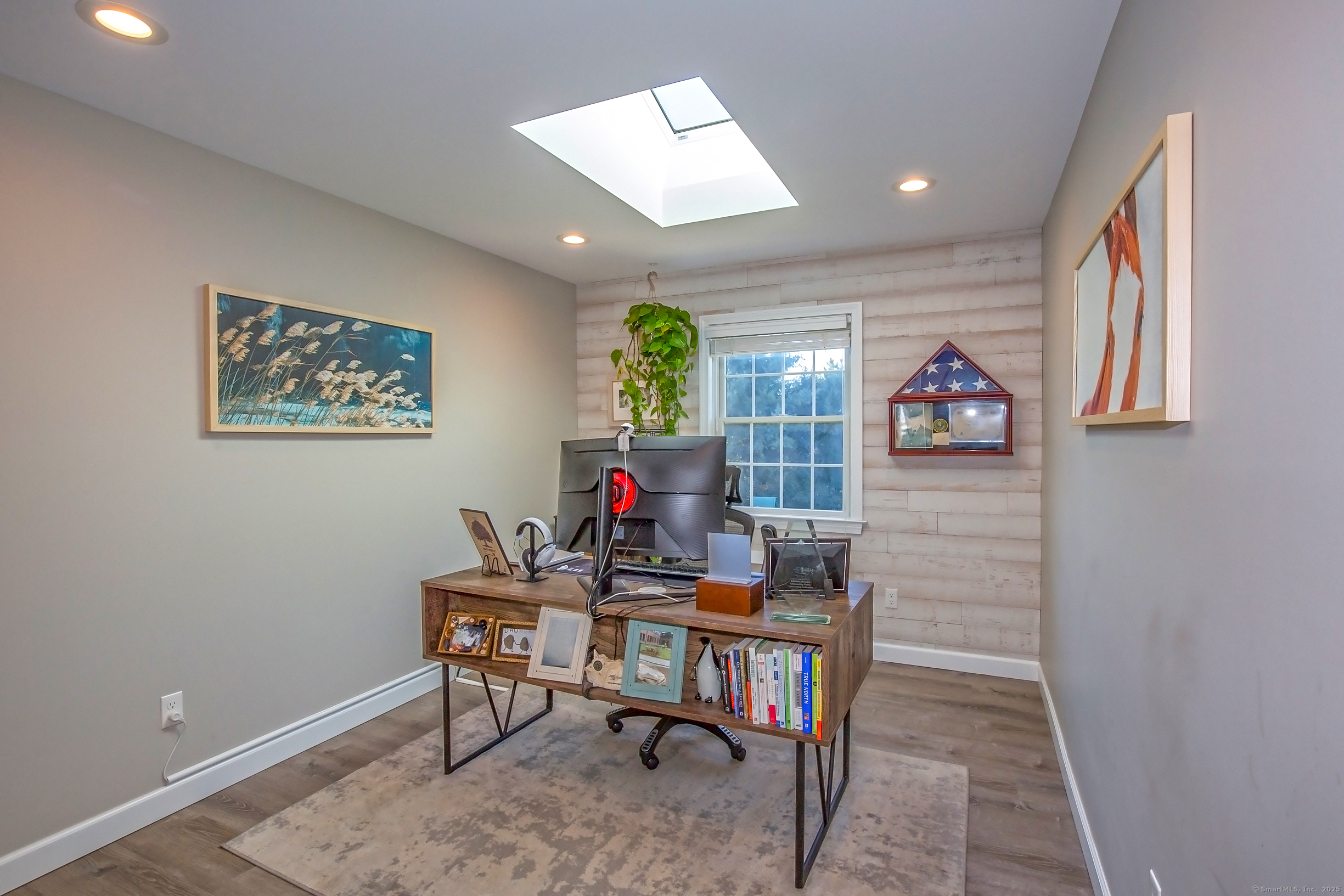 66 Farmbrook Lane South Windsor CT 06074