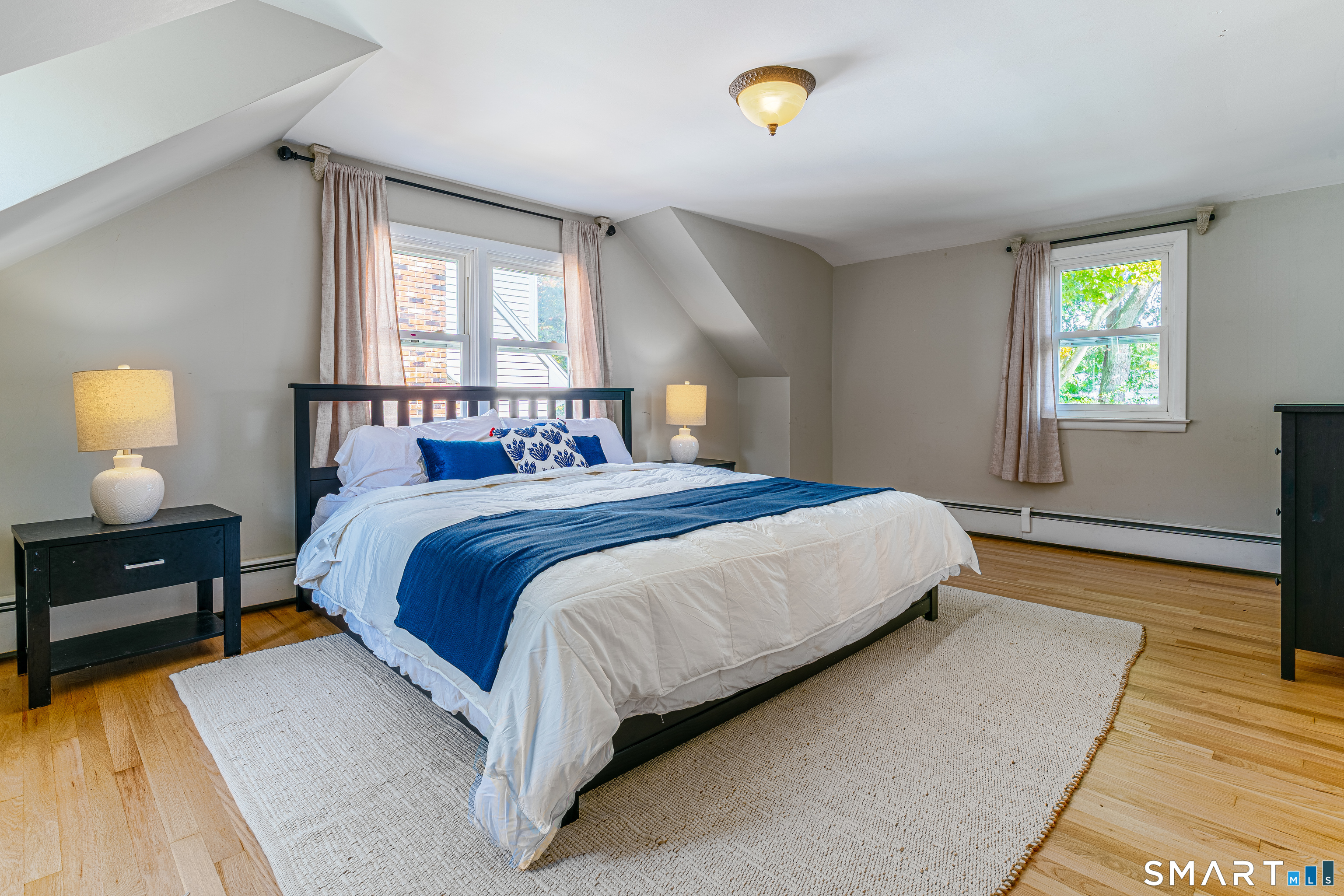 228 Woodrow Avenue Fairfield CT 06890
