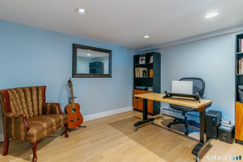 228 Woodrow Avenue Fairfield CT 06890