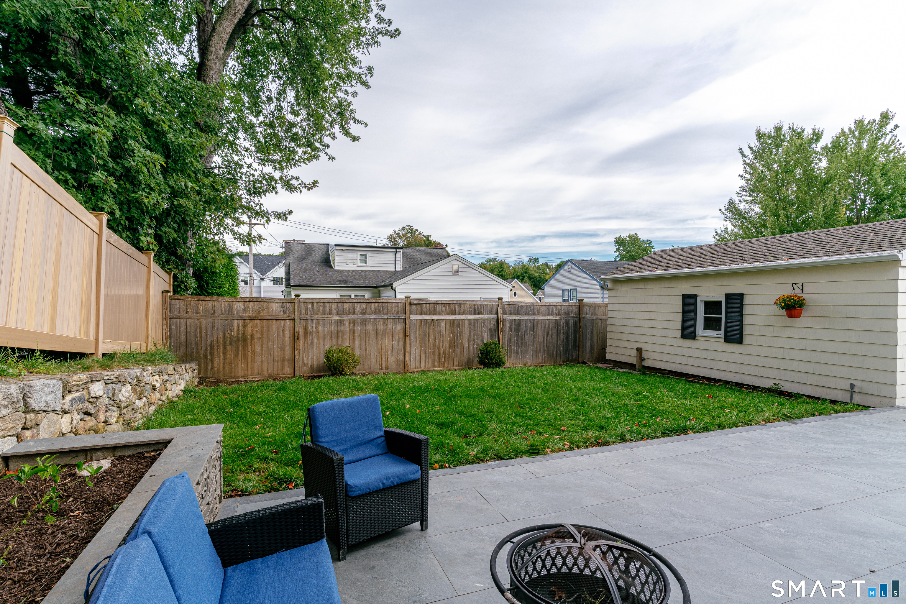 228 Woodrow Avenue Fairfield CT 06890