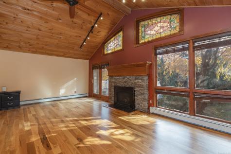9 Cheryl Lane Prospect CT 06712