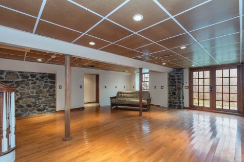 9 Cheryl Lane Prospect CT 06712