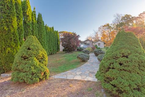 9 Cheryl Lane Prospect CT 06712