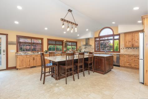 9 Cheryl Lane Prospect CT 06712