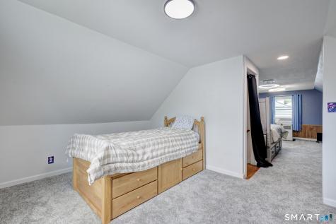 40 Oak Street East Hartford CT 06118