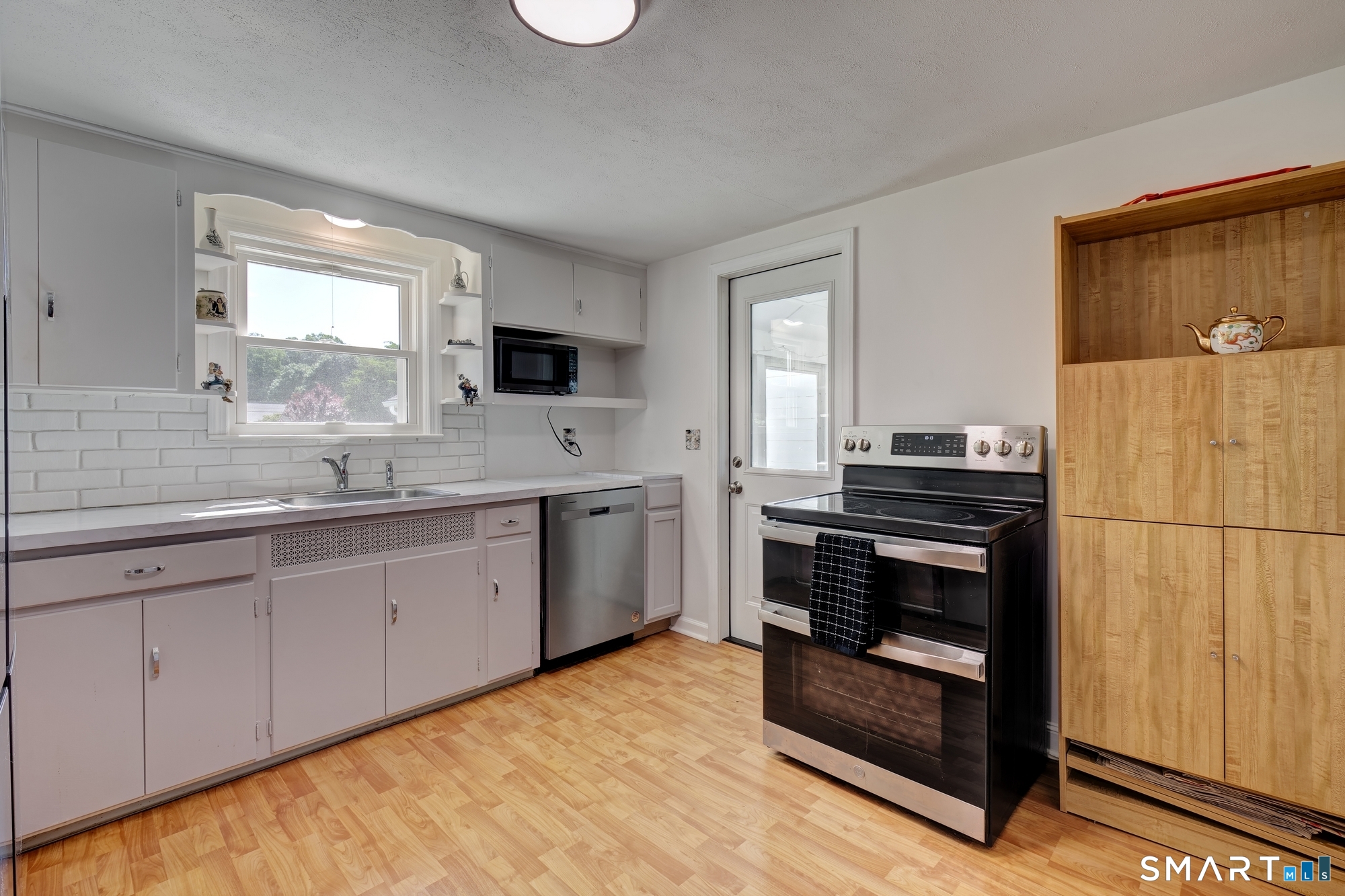 40 Oak Street East Hartford CT 06118