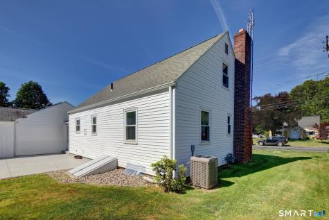 40 Oak Street East Hartford CT 06118