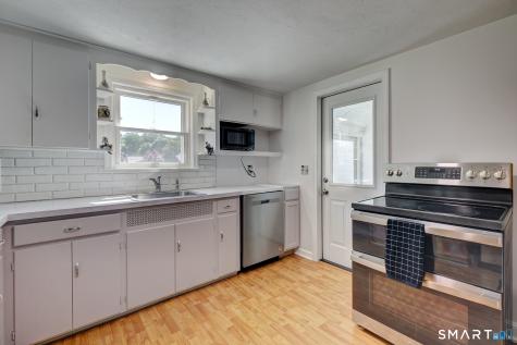 40 Oak Street East Hartford CT 06118