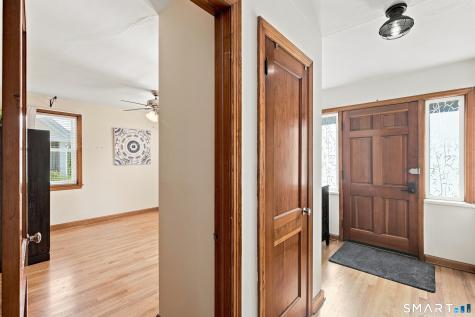 103 Richmond Avenue West Haven CT 06516