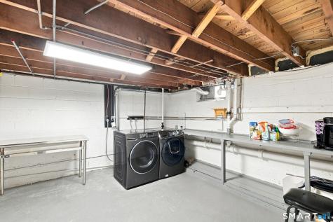 103 Richmond Avenue West Haven CT 06516