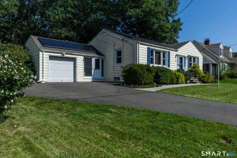 103 Richmond Avenue West Haven CT 06516