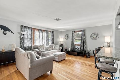 103 Richmond Avenue West Haven CT 06516