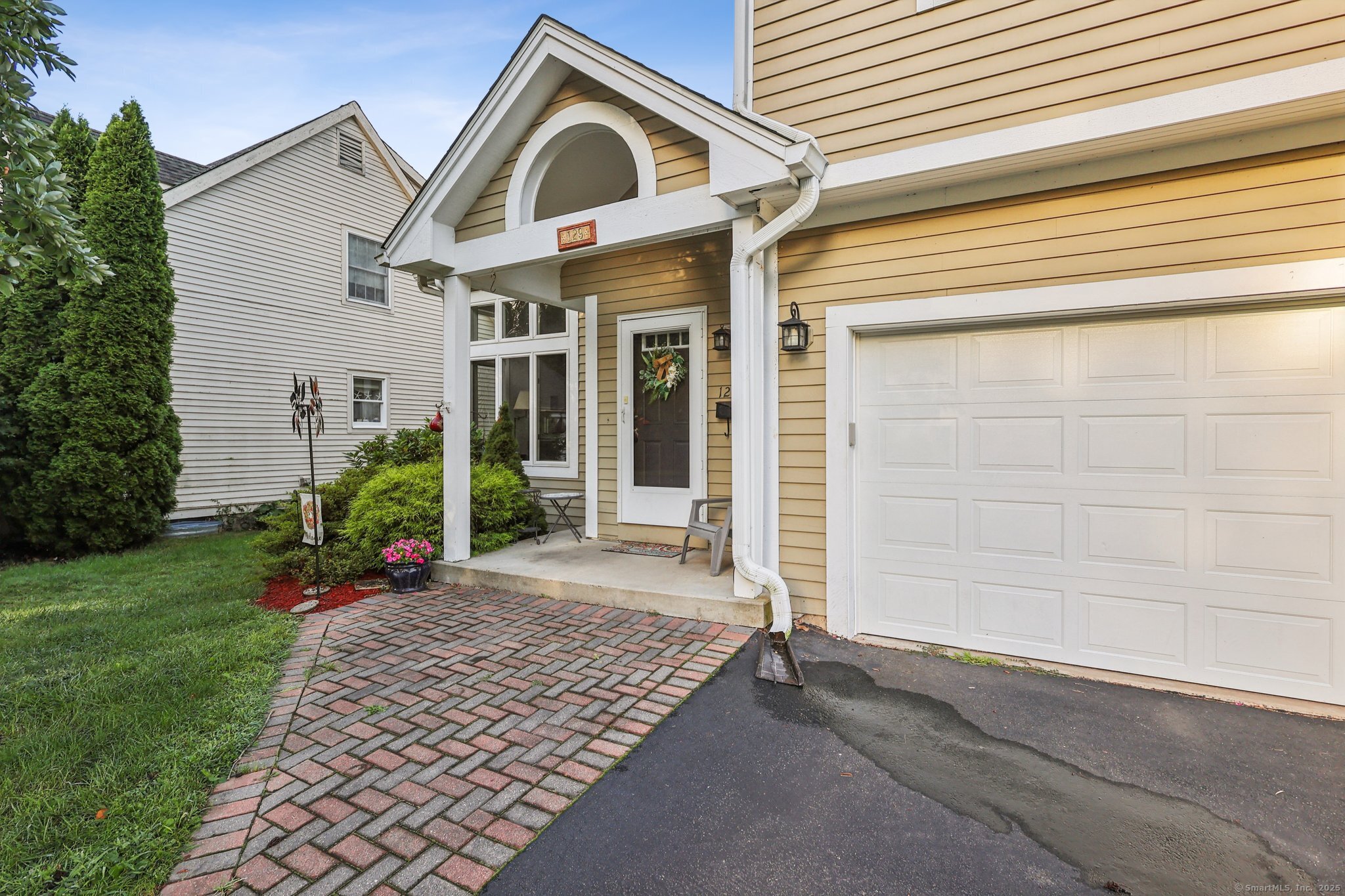 129 Middlebrook Road West Hartford CT 06119