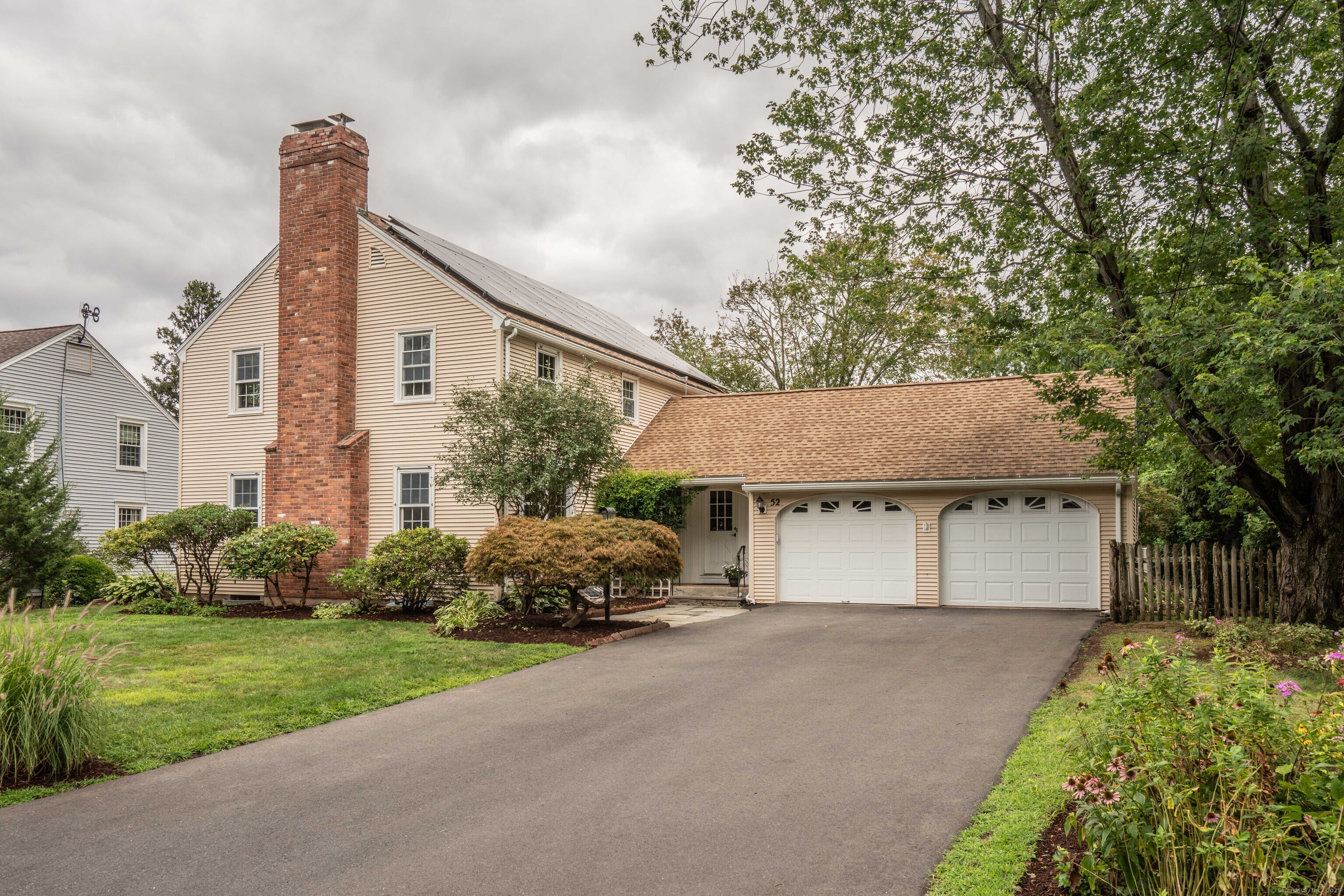 52 Sunrise Hill Drive West Hartford CT 06107