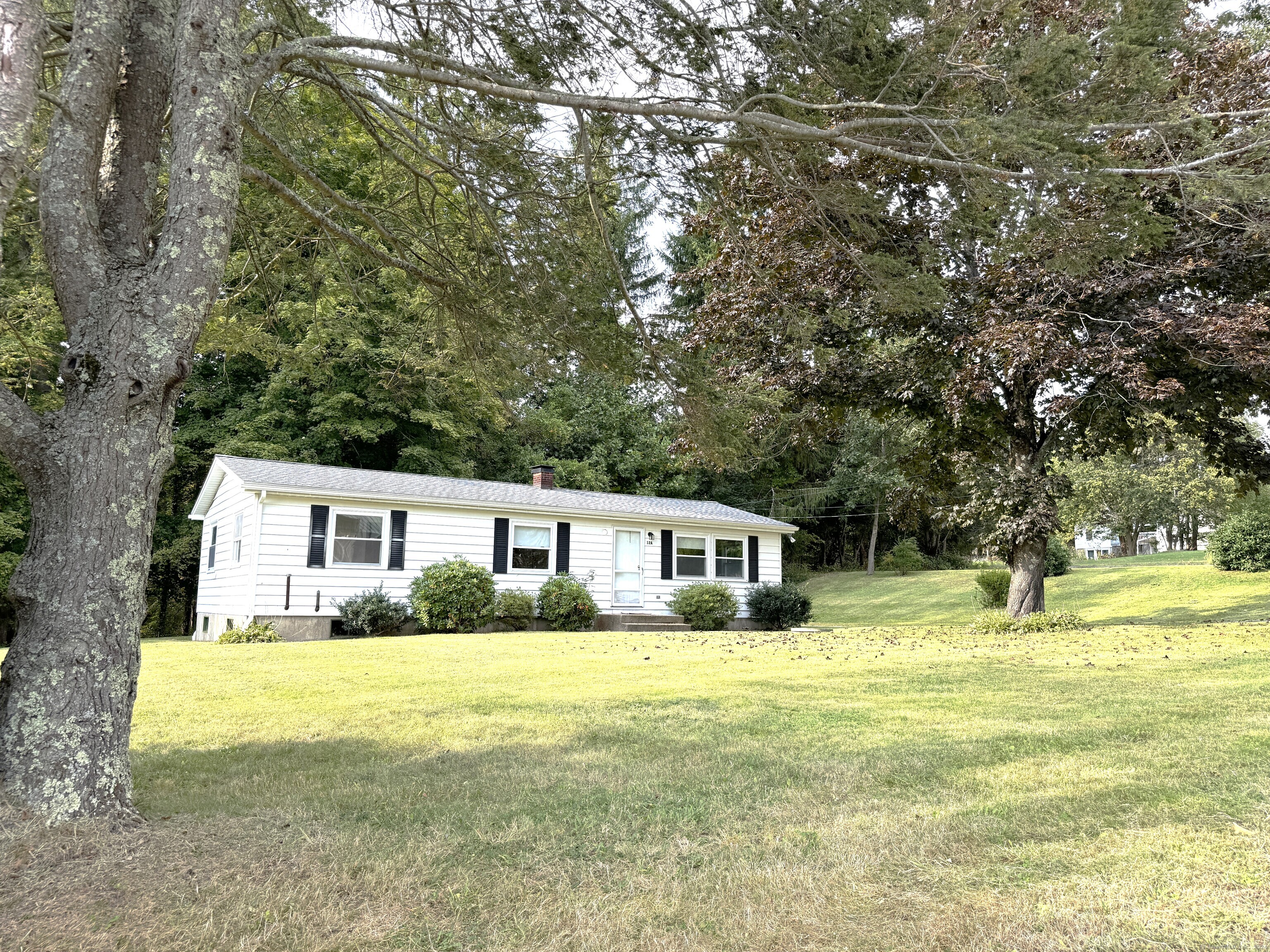 12A Beebe Lane Mansfield CT 06268