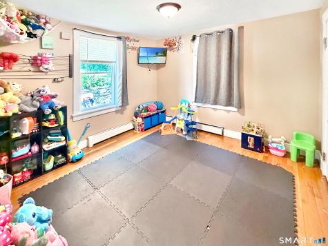 158 Church Street Thompson CT 06277
