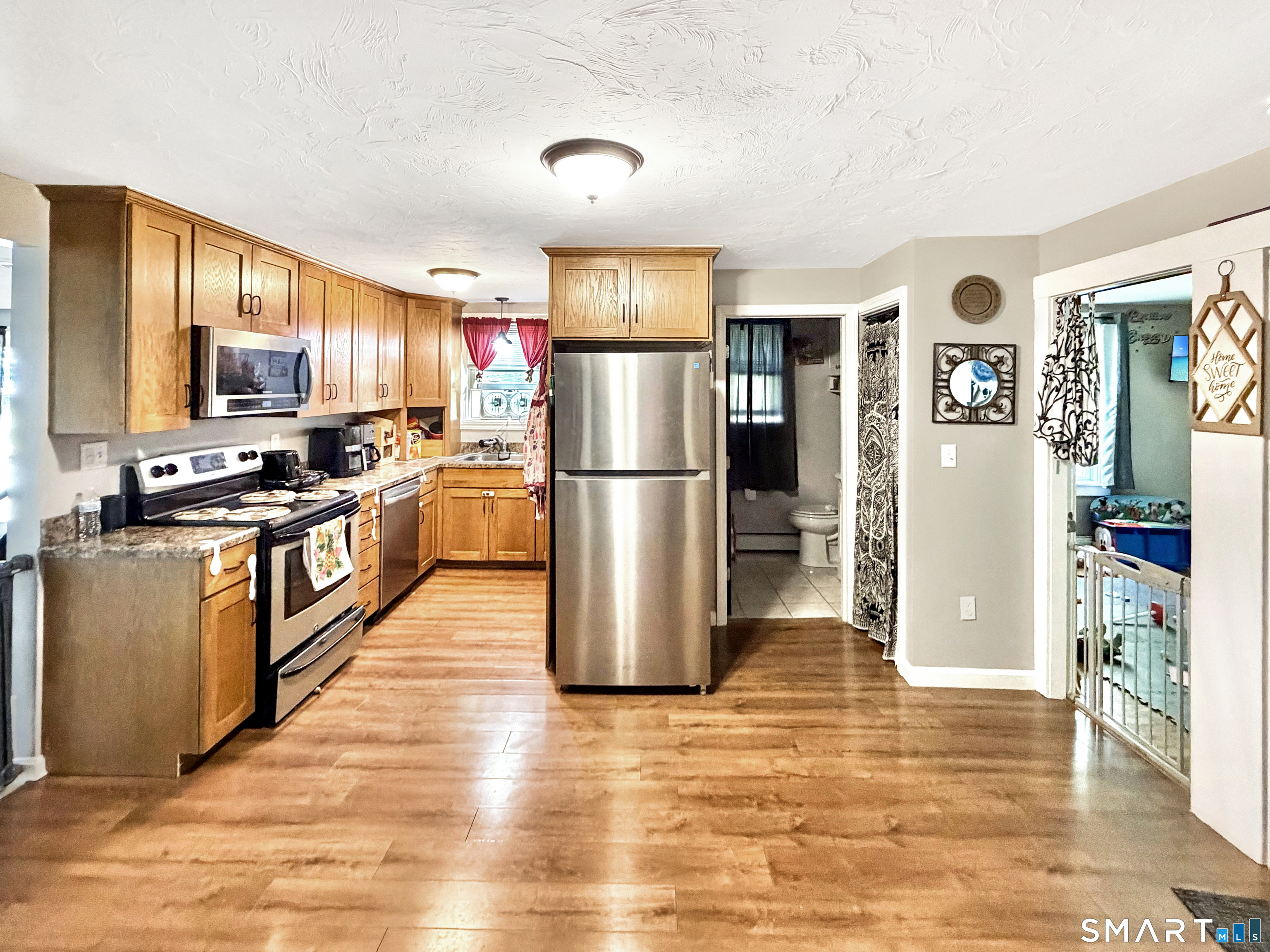 158 Church Street Thompson CT 06277
