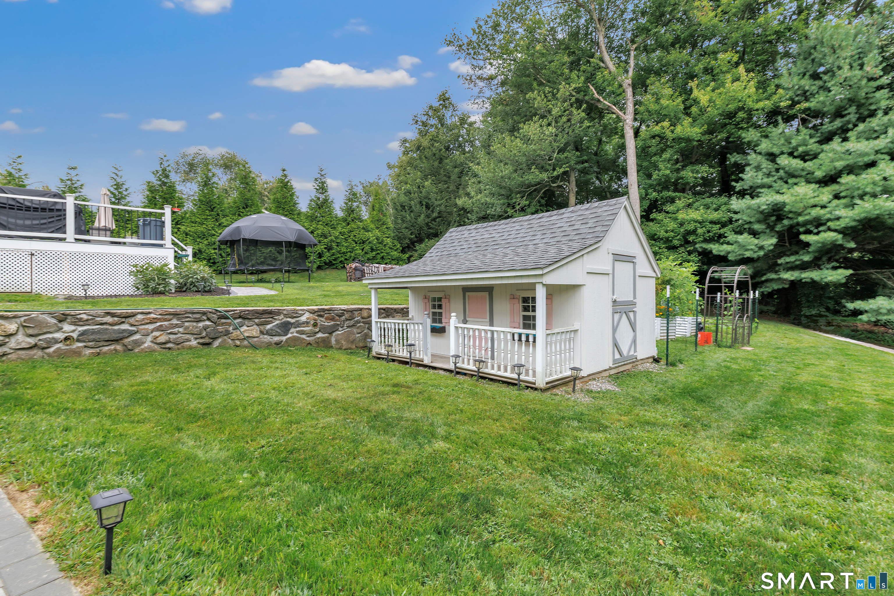 32 Nuthatch Hill Road Trumbull CT 06611