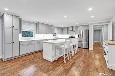 32 Nuthatch Hill Road Trumbull CT 06611
