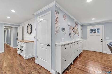 32 Nuthatch Hill Road Trumbull CT 06611