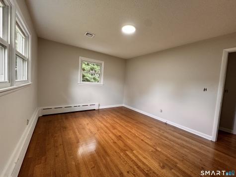 7 Tomlinson Road Seymour CT 06483