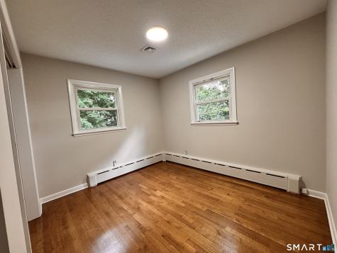 7 Tomlinson Road Seymour CT 06483