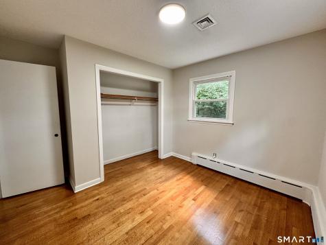 7 Tomlinson Road Seymour CT 06483