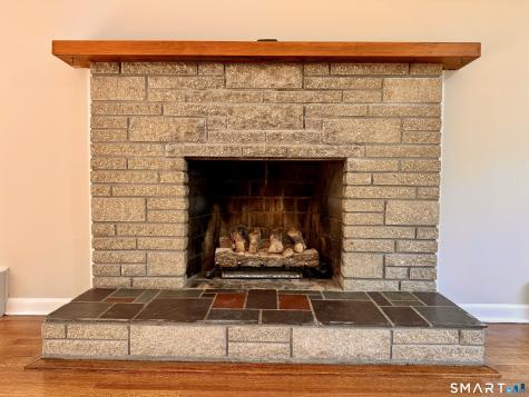 7 Tomlinson Road Seymour CT 06483