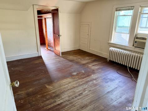 91 Garfield Avenue Danbury CT 06810